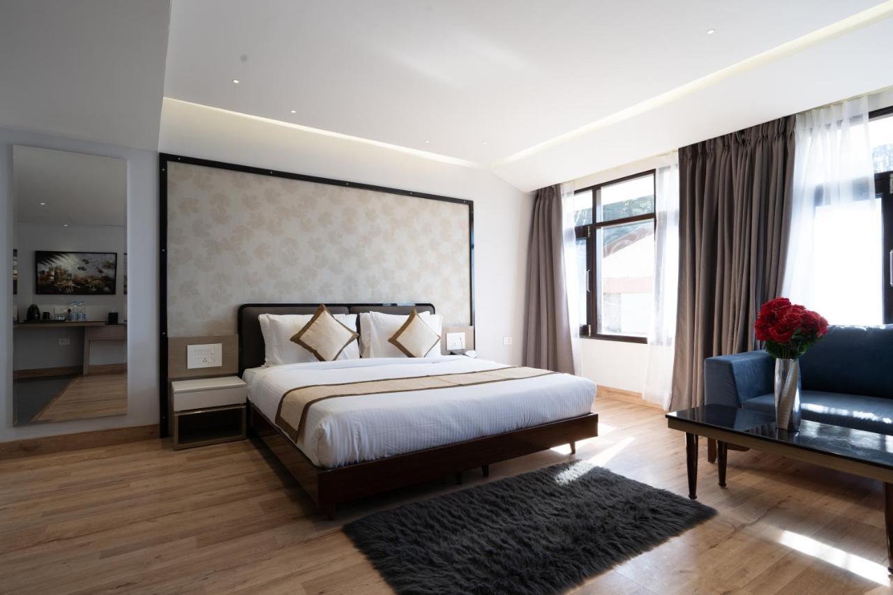 The Legacy Hotel Shimla Exterior photo